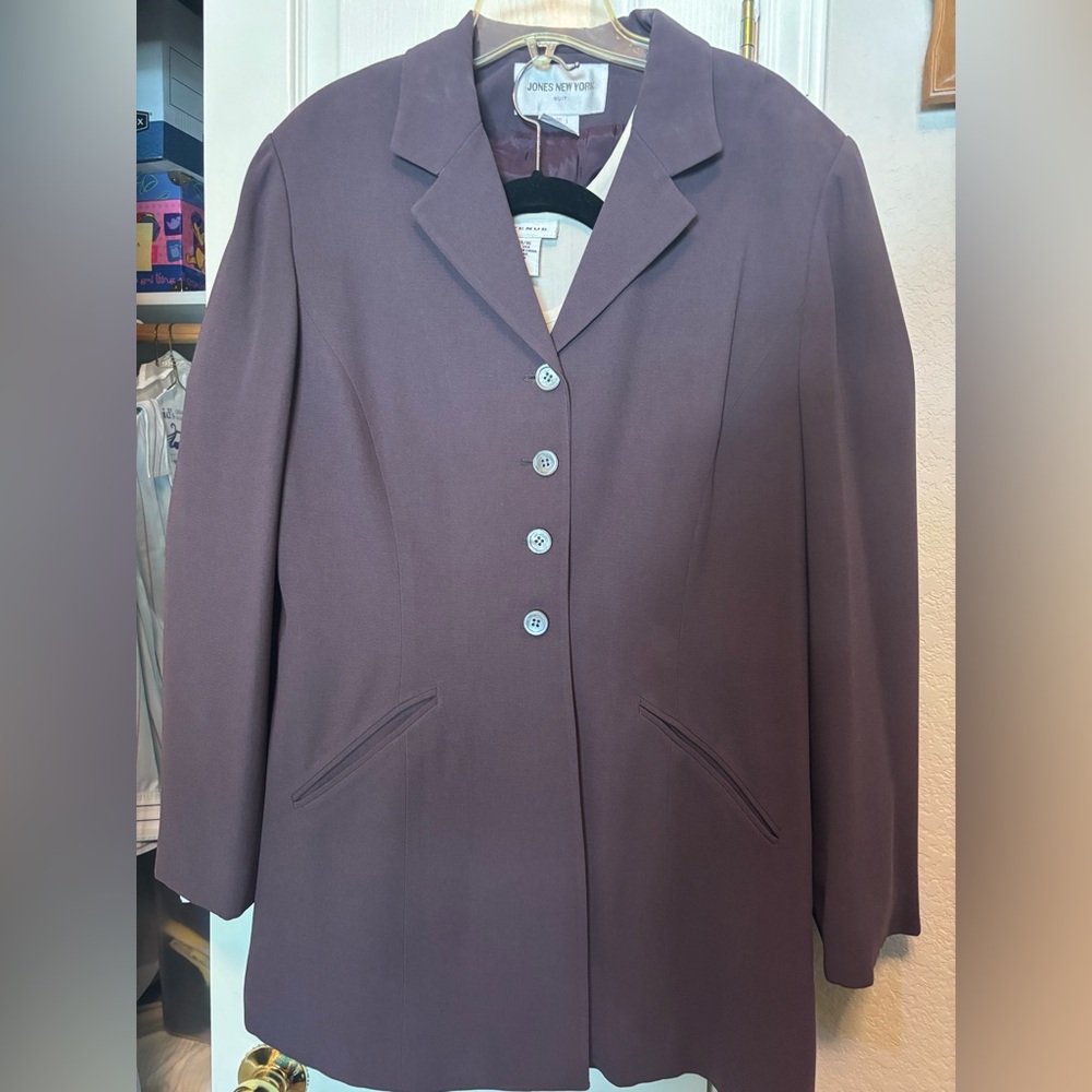 Jones New York Ladies Professional Suit. Color Eggplant Size 16 regular.